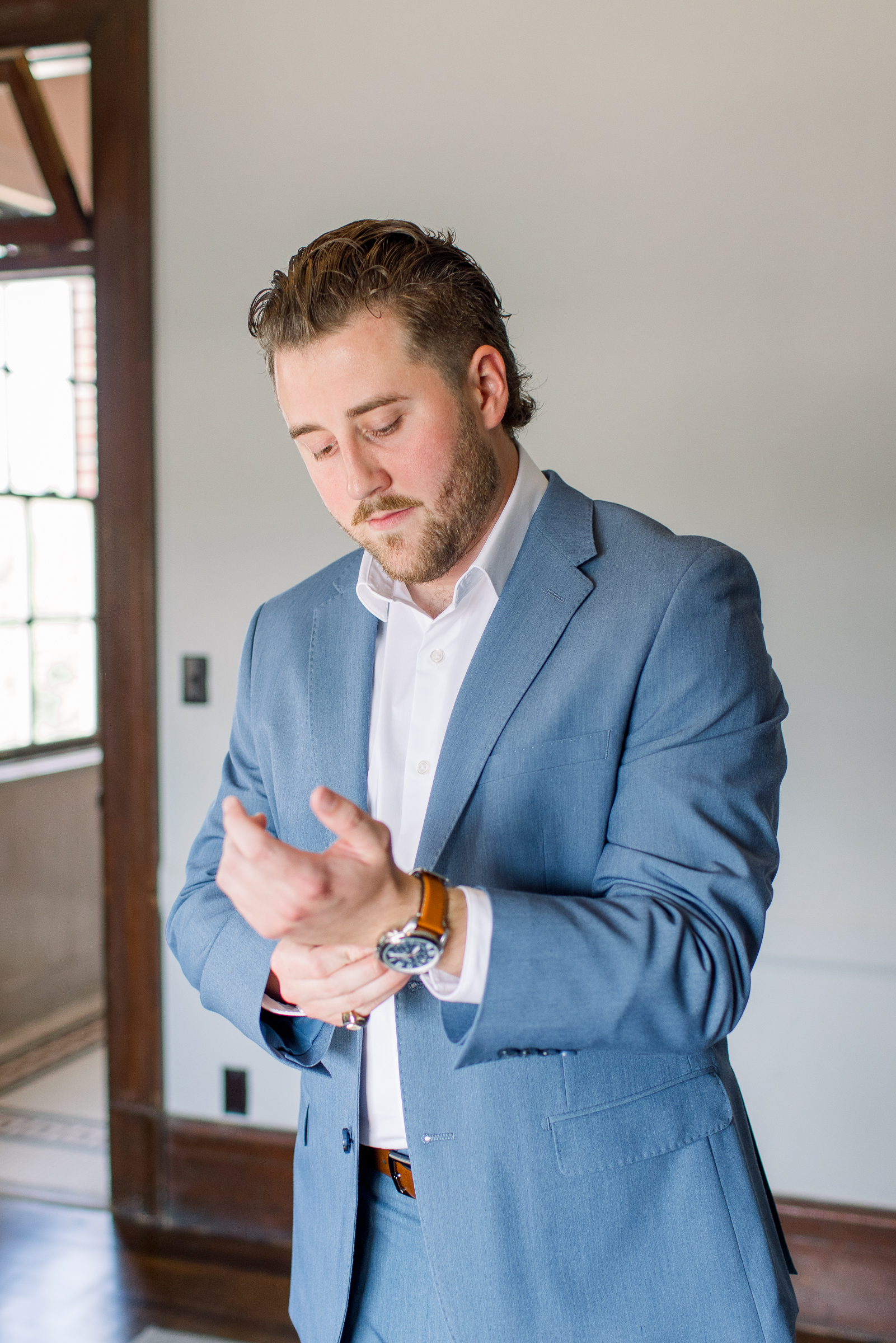 Oklahoma wedding photography groom getting ready