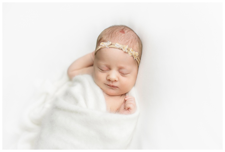 newborn photography session at home
